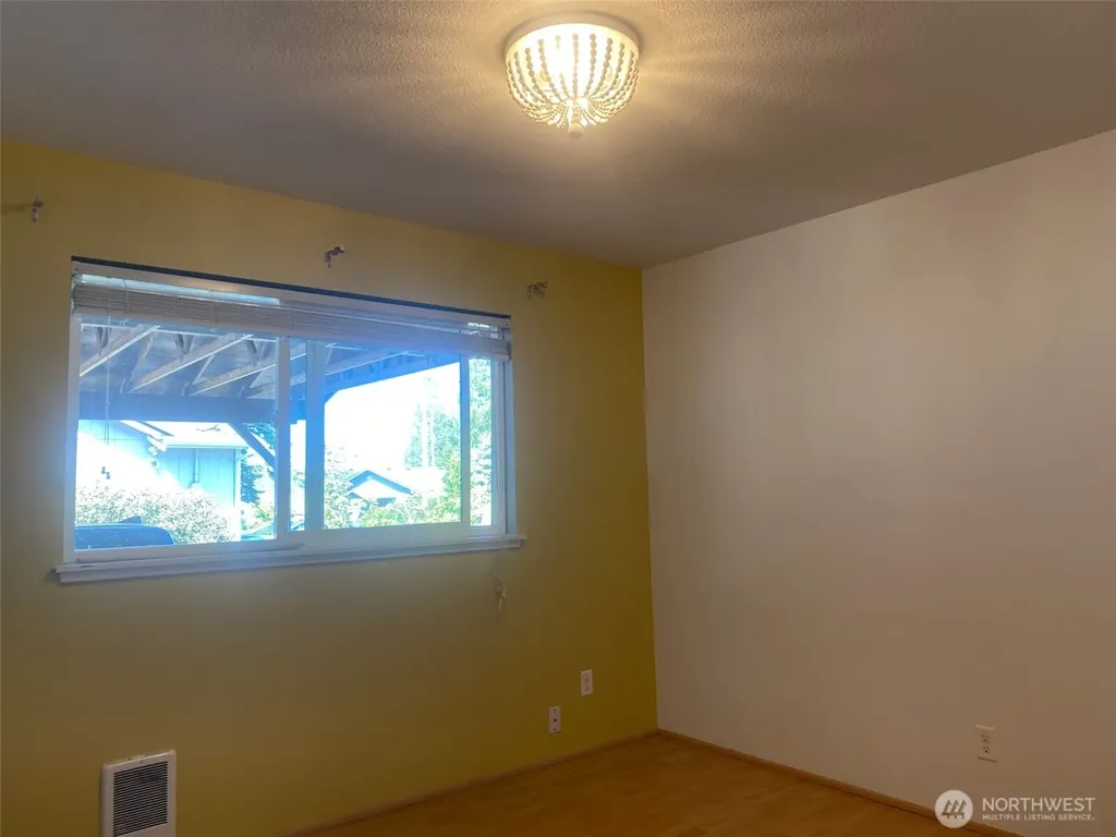 9923 Overlook Drive NW Olympia WA 98502