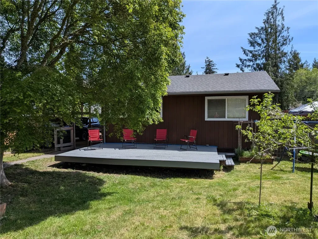9923 Overlook Drive NW Olympia WA 98502