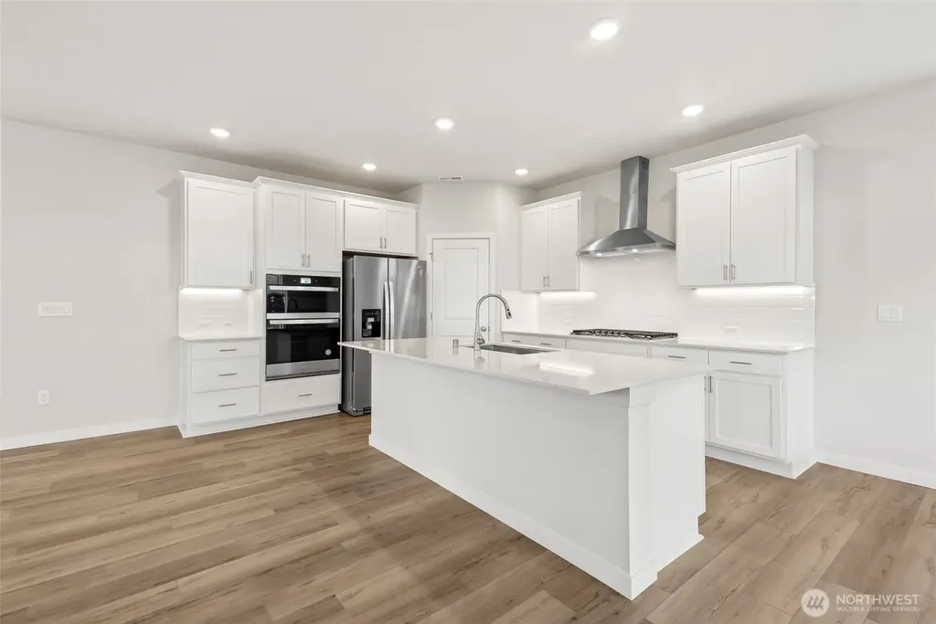 2031 NE Norseman Way Poulsbo WA 98370