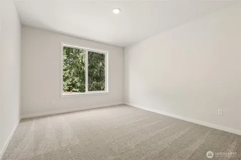 2031 NE Norseman Way Poulsbo WA 98370
