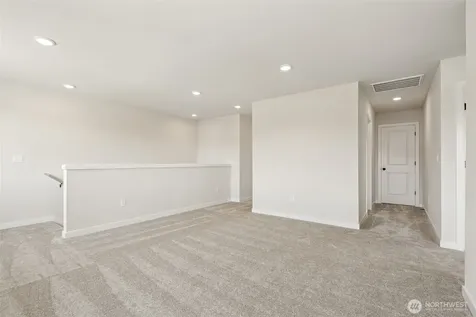 2031 NE Norseman Way Poulsbo WA 98370