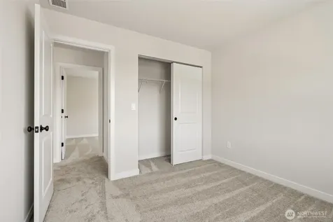 2031 NE Norseman Way Poulsbo WA 98370