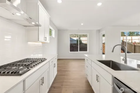 2031 NE Norseman Way Poulsbo WA 98370