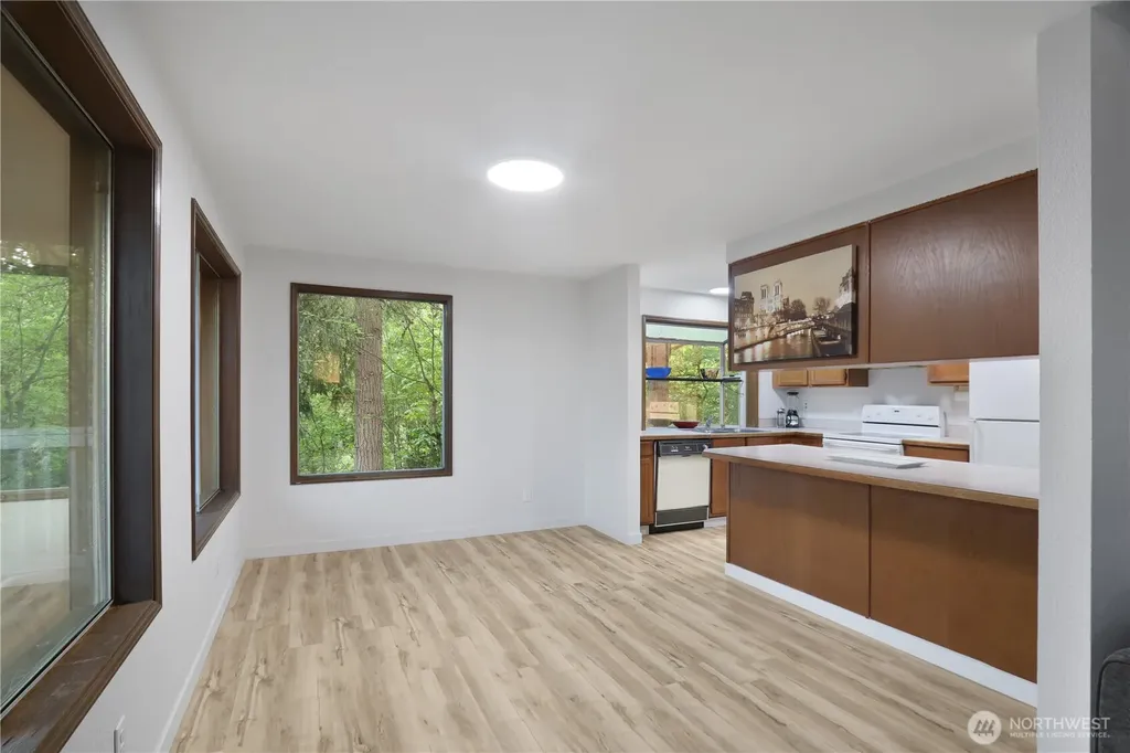3438 161st Place SE Bellevue WA 98008