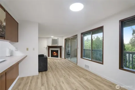 3438 161st Place SE Bellevue WA 98008