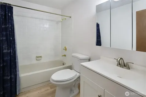 3438 161st Place SE Bellevue WA 98008
