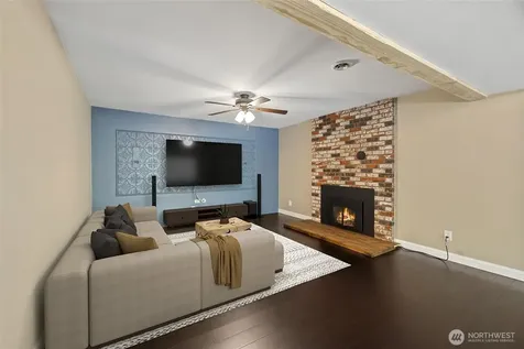 3301 Apache Drive Mount Vernon WA 98273
