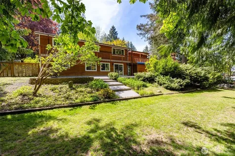 3301 Apache Drive Mount Vernon WA 98273
