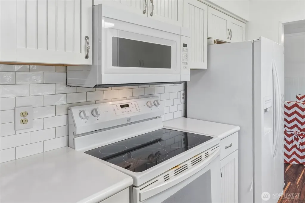 155 N Maple Street Kelso WA 98626