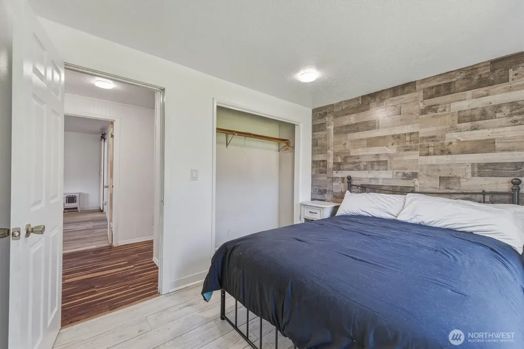 155 N Maple Street Kelso WA 98626