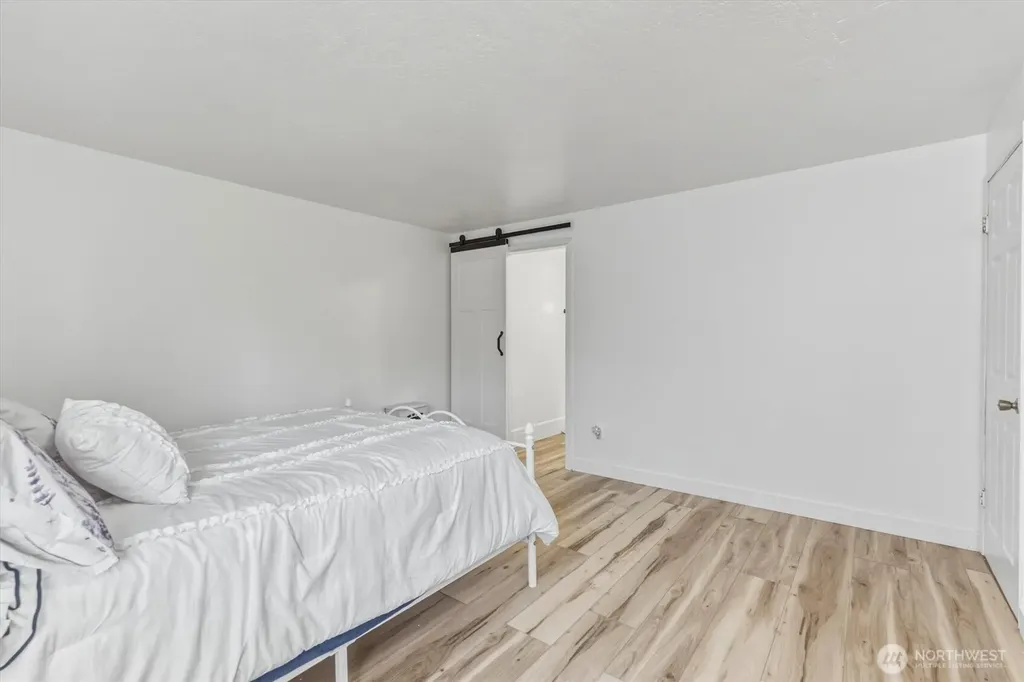 155 N Maple Street Kelso WA 98626