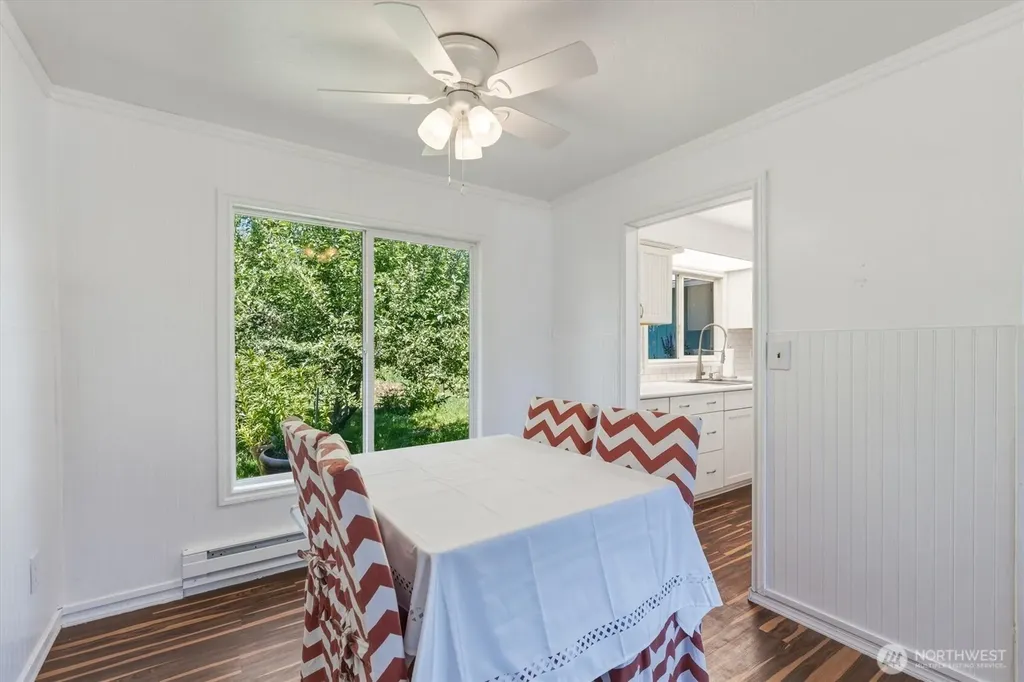 155 N Maple Street Kelso WA 98626