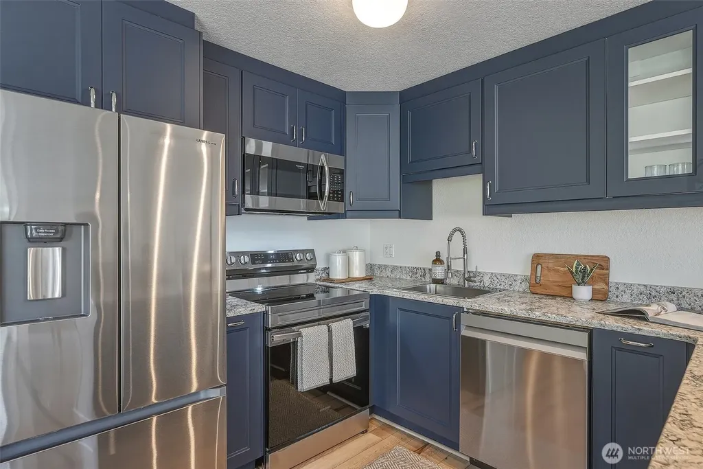 6513 24th Avenue NW Seattle WA 98117