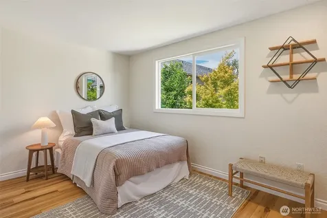 6513 24th Avenue NW Seattle WA 98117