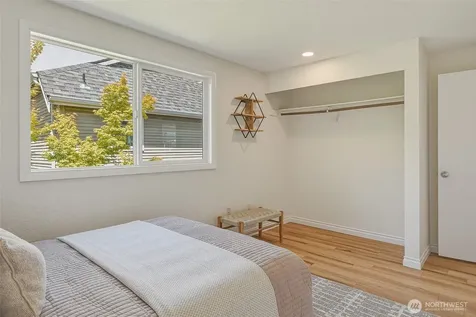 6513 24th Avenue NW Seattle WA 98117
