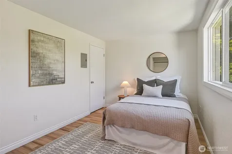 6513 24th Avenue NW Seattle WA 98117