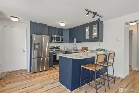 6513 24th Avenue NW Seattle WA 98117