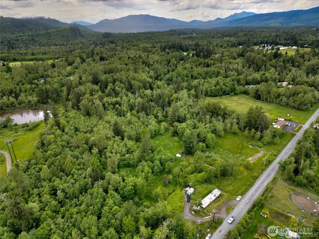 22788 Grip Road Sedro Woolley WA 98284