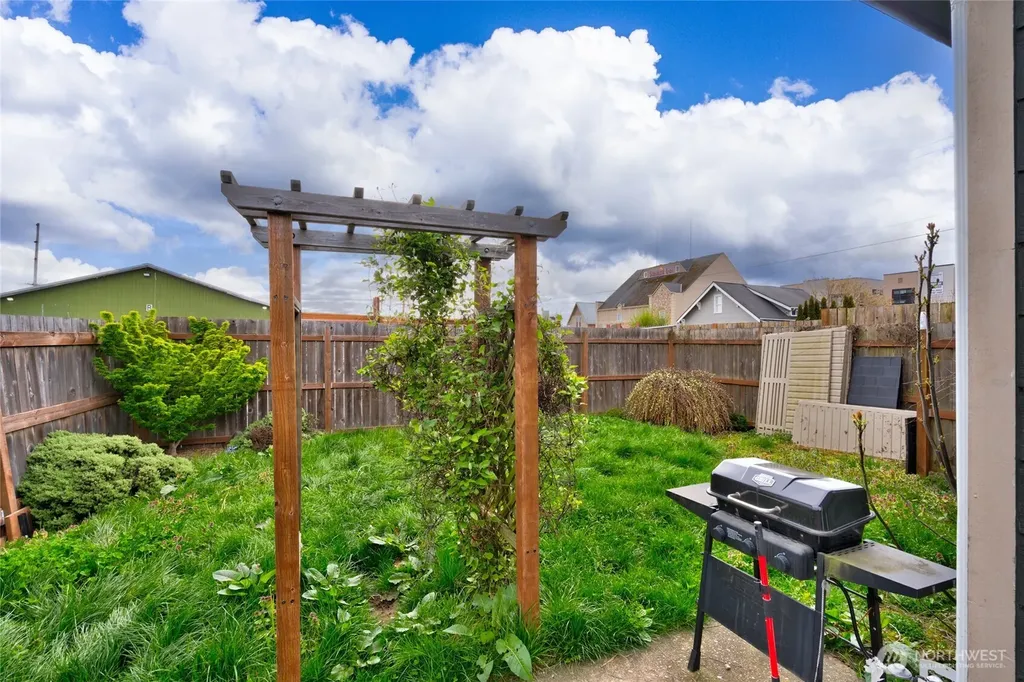 1917 Commercial Avenue Anacortes WA 98221