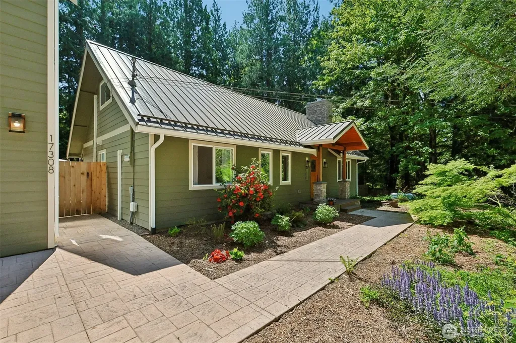 17308 58th Street SE Snohomish WA 98290