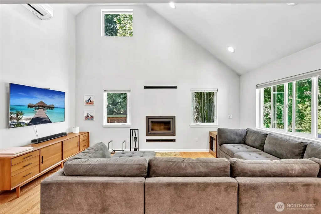 17308 58th Street SE Snohomish WA 98290