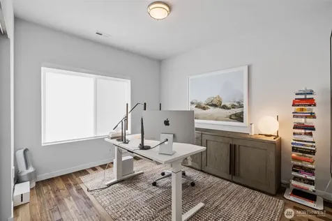 2627 SW 100th Street Seattle WA 98146