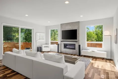 2627 SW 100th Street Seattle WA 98146