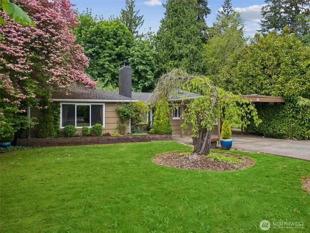 1213 Boulevard Road NE Olympia WA 98501