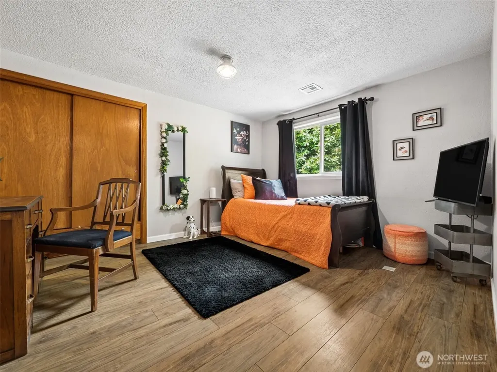 1213 Boulevard Road NE Olympia WA 98501