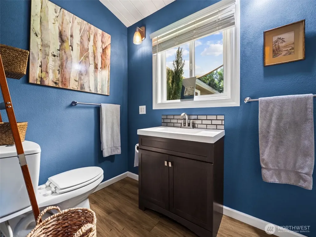 1213 Boulevard Road NE Olympia WA 98501