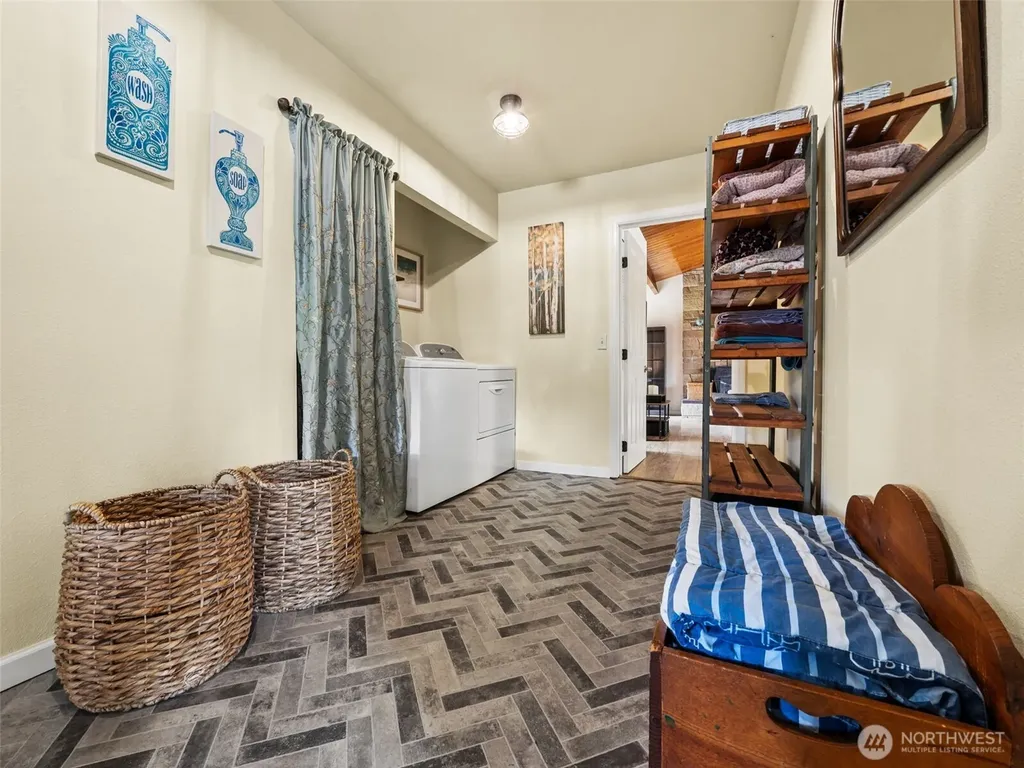 1213 Boulevard Road NE Olympia WA 98501