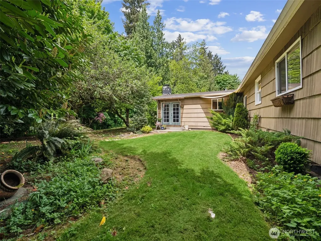 1213 Boulevard Road NE Olympia WA 98501