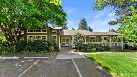 6614 113th Place SE Bellevue WA 98006
