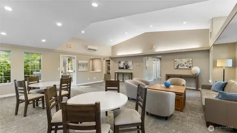 6614 113th Place SE Bellevue WA 98006