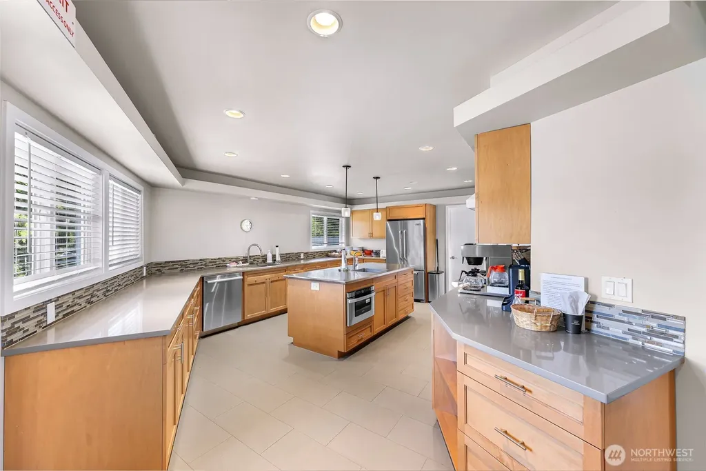 1200 Lincoln Street Bellingham WA 98229