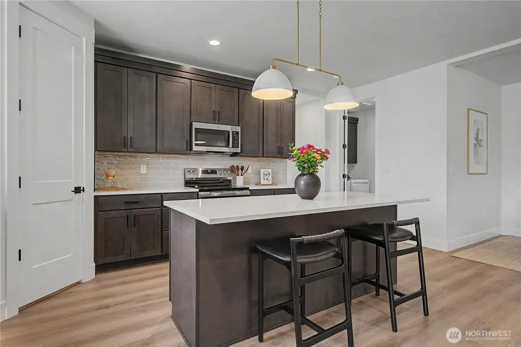 585 Perry Avenue East Wenatchee WA 98802