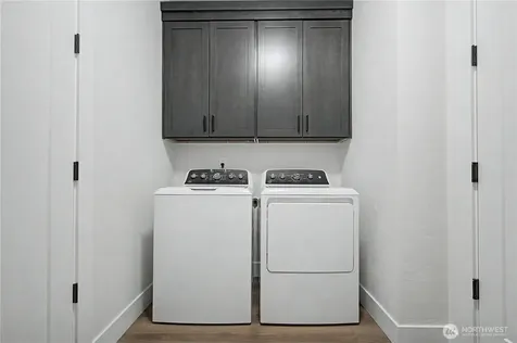 585 Perry Avenue East Wenatchee WA 98802