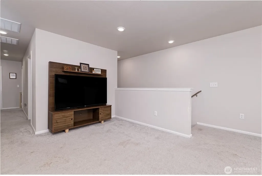501 NE Ridge Point Boulevard Belfair WA 98528