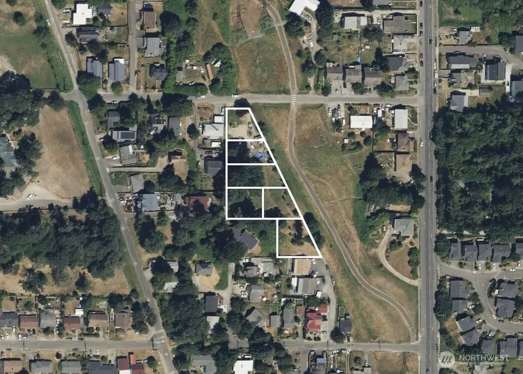 4755 Bond Street Seattle WA 98118