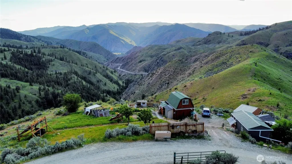 8 Deer Creek Waterville WA 98858