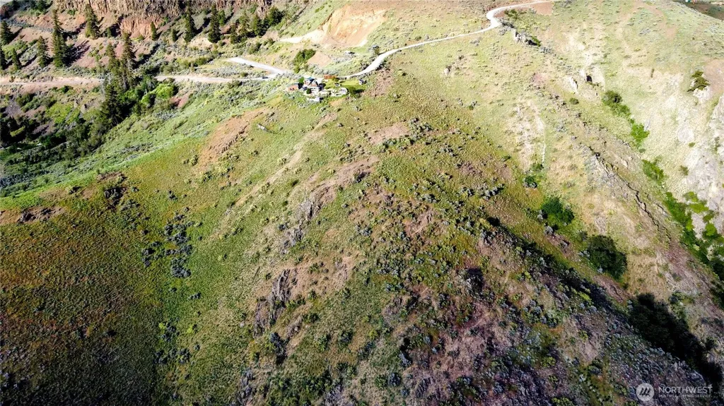 8 Deer Creek Waterville WA 98858