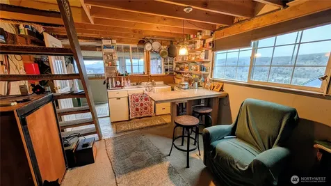 8 Deer Creek Waterville WA 98858