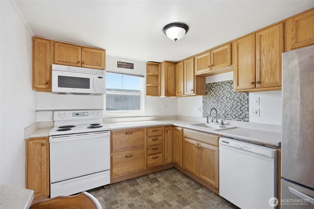 1602 W Fern Drive Moses Lake WA 98837