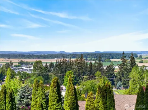 17282 Meadow Lane Mount Vernon WA 98274