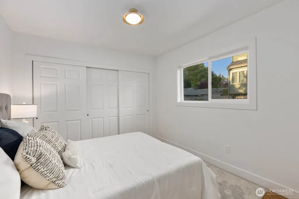 512 NW 44th Street Seattle WA 98107