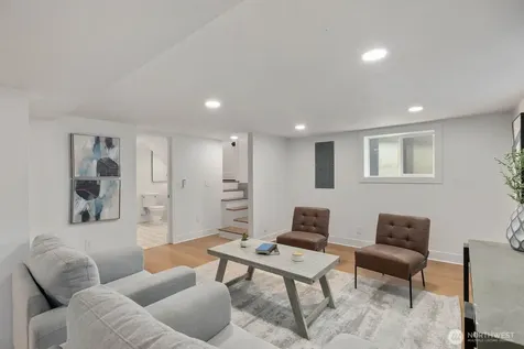 512 NW 44th Street Seattle WA 98107