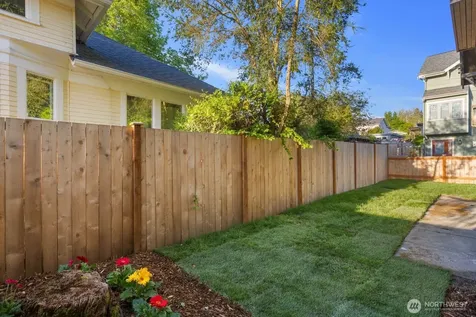 512 NW 44th Street Seattle WA 98107