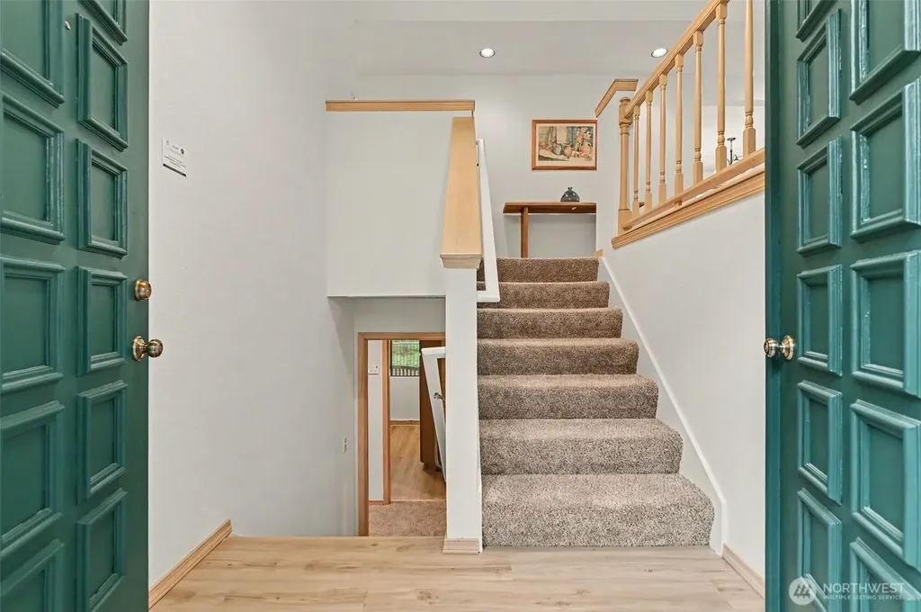 22934 SE 37th Street Sammamish WA 98075