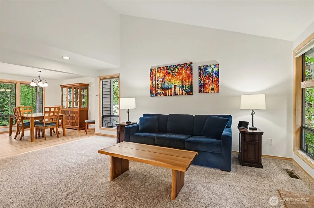 22934 SE 37th Street Sammamish WA 98075