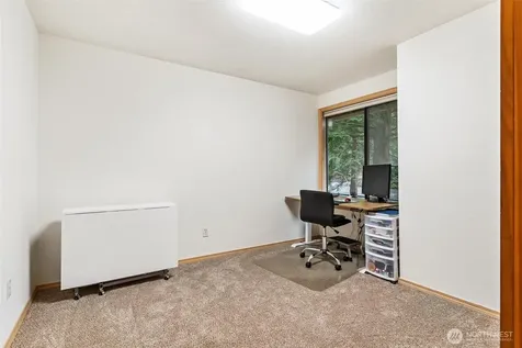 22934 SE 37th Street Sammamish WA 98075